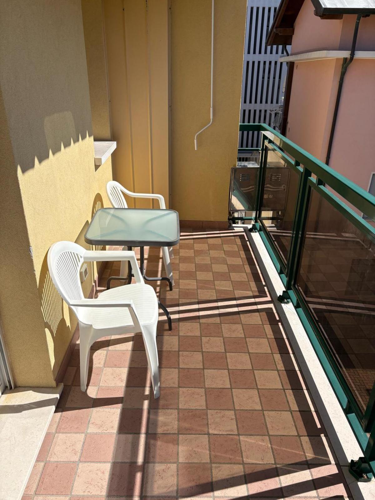 App4Rent - Villa Mimosa - Family Apartment Lido di Jesolo Kültér fotó