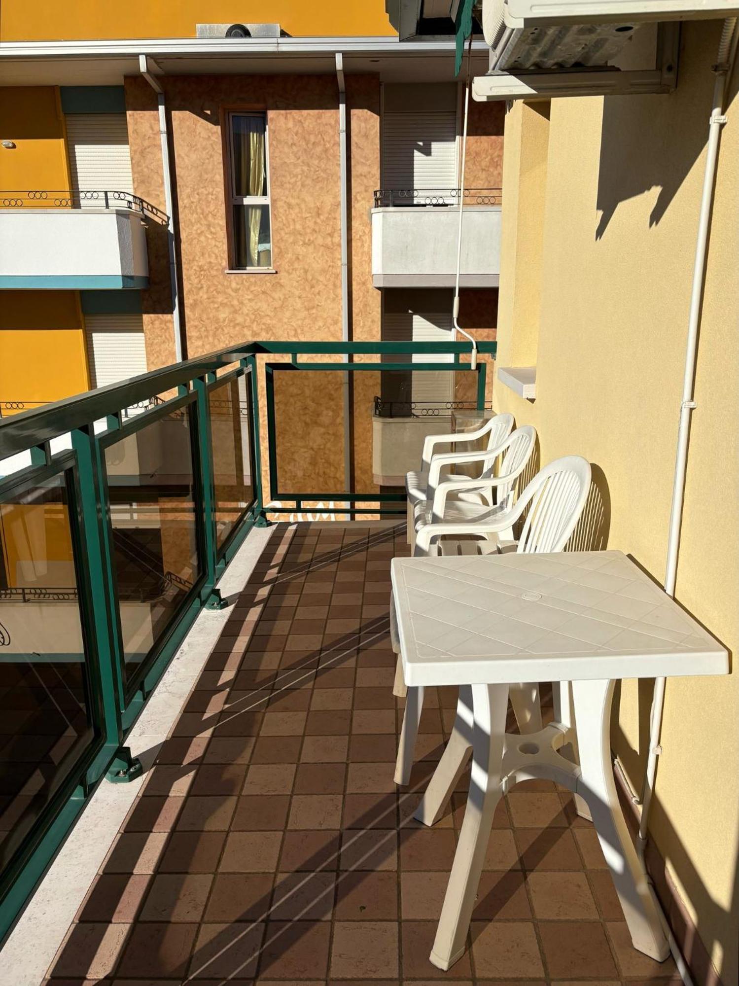 App4Rent - Villa Mimosa - Family Apartment Lido di Jesolo Kültér fotó