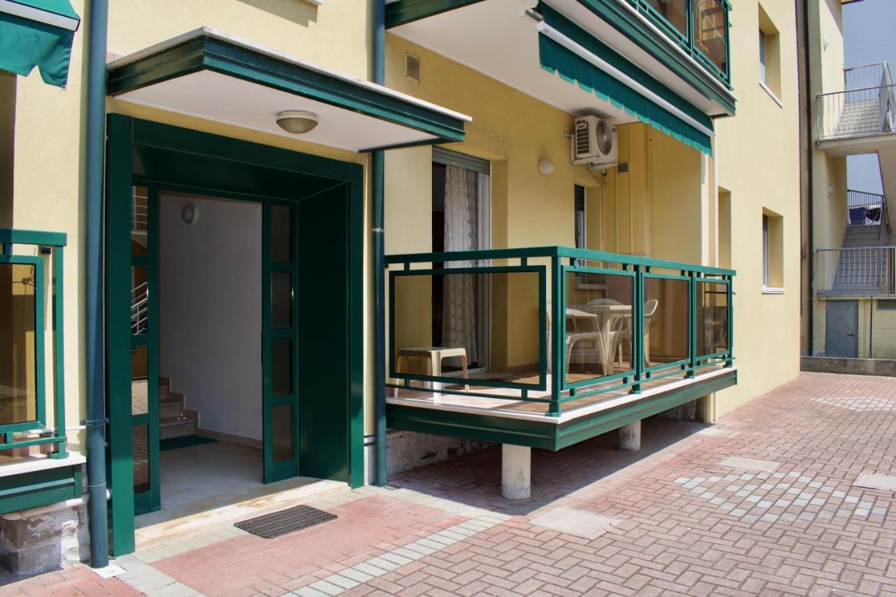 App4Rent - Villa Mimosa - Family Apartment Lido di Jesolo Kültér fotó