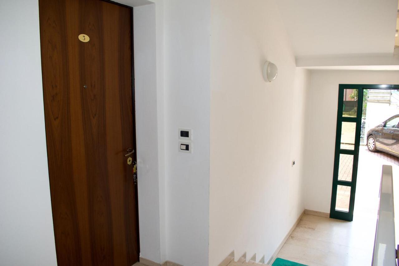 App4Rent - Villa Mimosa - Family Apartment Lido di Jesolo Kültér fotó